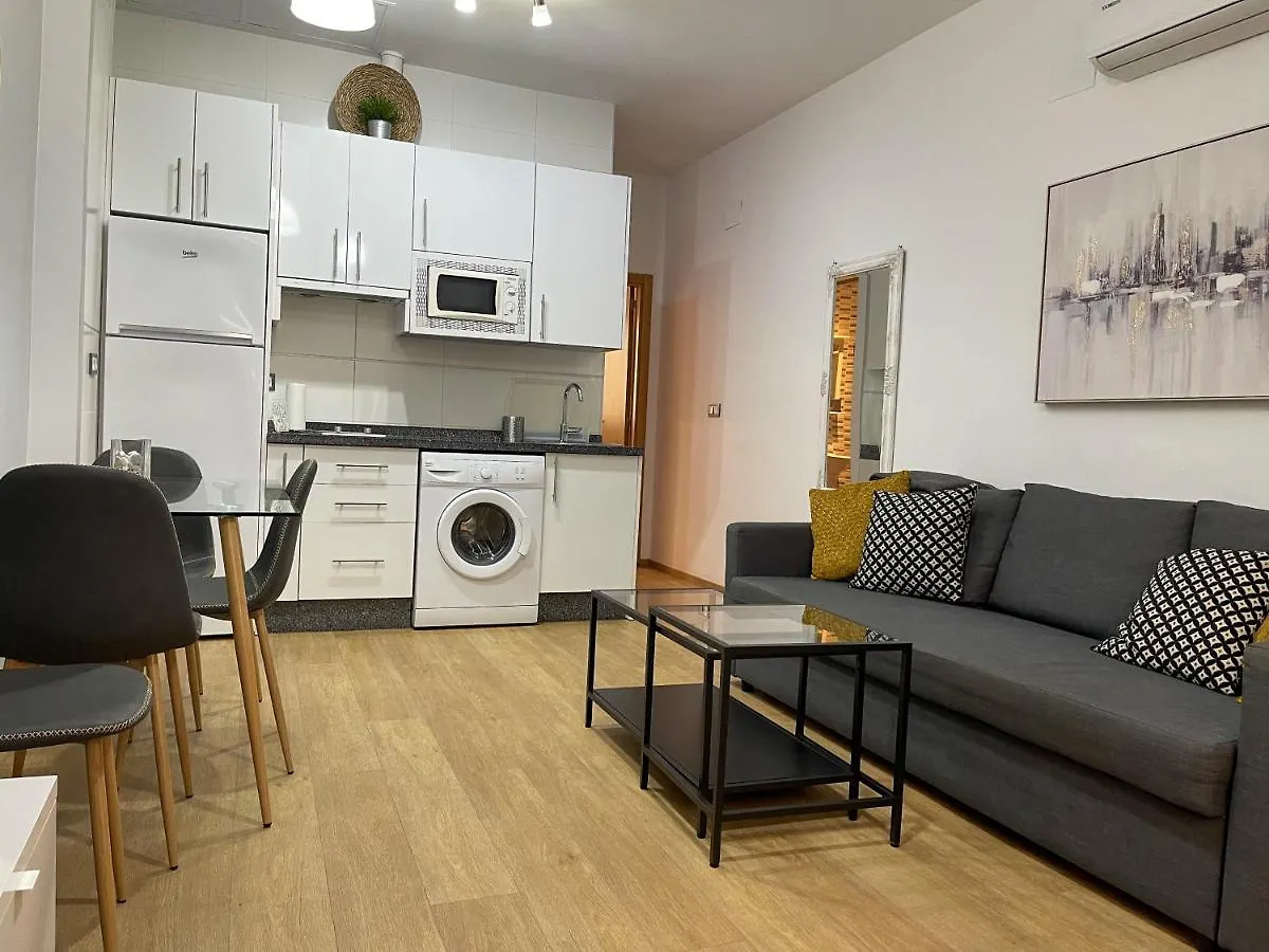 Quiet Apartment In The Heart Of Malaga Pool & Free Parking 0*,  Spanien